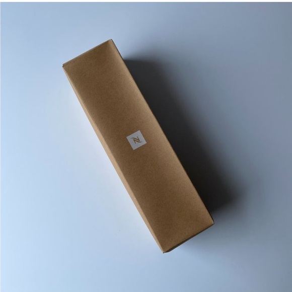 Nespresso Upcycled Tan/Brown Barista Apron - Picture 5 of 7